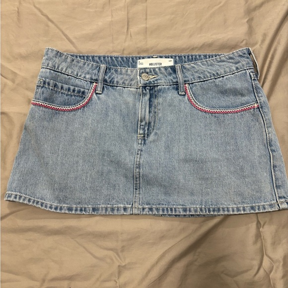 Hollister Dresses & Skirts - Hollister Low-Rise Denim Mini Skort